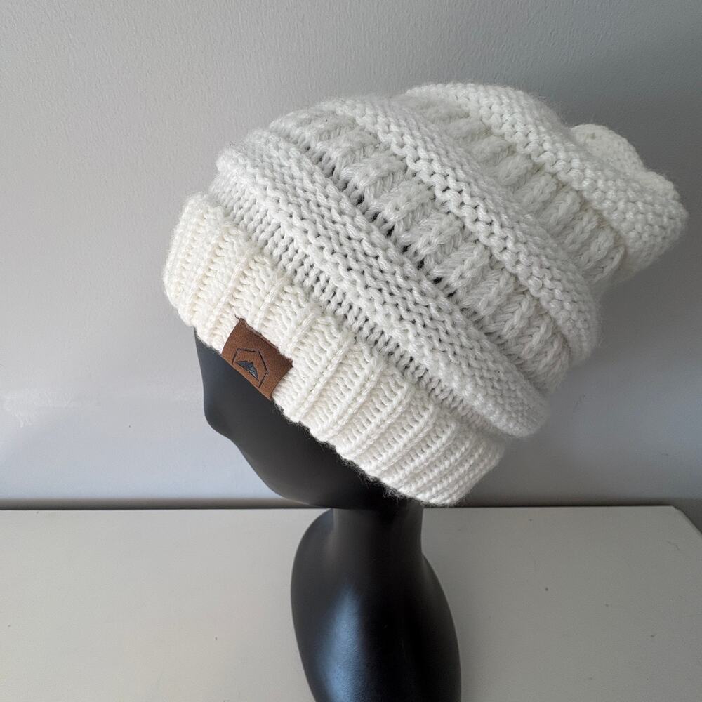 Ivory White Chunky Cable Knit Slouchy Beanie Hat Leather Logo Patch